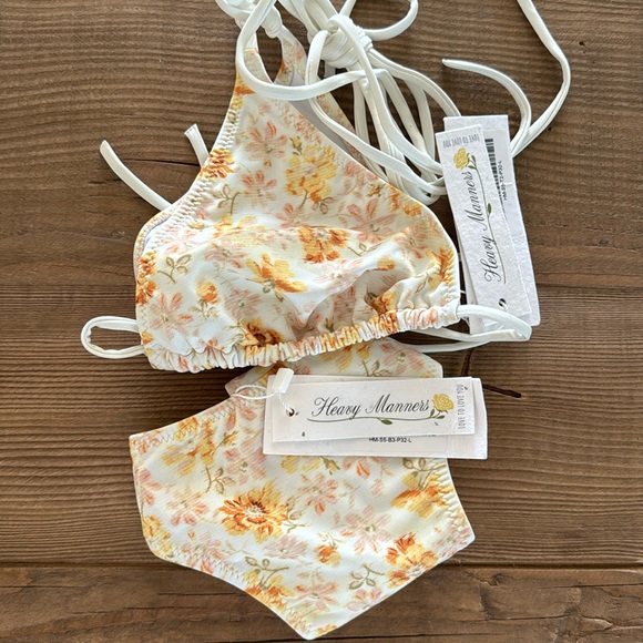 ‘MISS MAY’ Set - Picture 8 of 12